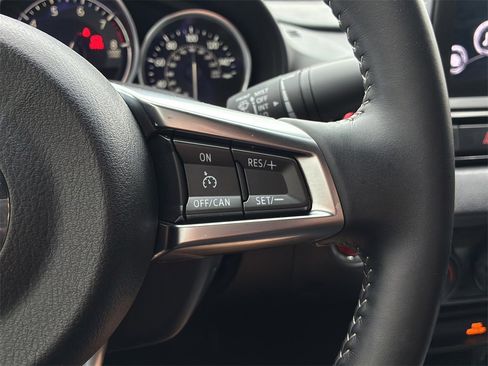 Used 2023 MAZDA MX-5 Miata Club w/ Weather Package image 23