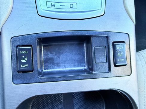 Used 2013 Subaru Legacy 2.5i Premium image 24