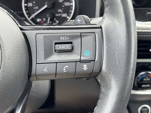 Used 2023 Nissan Rogue SL w/ SL Premium Package AWD/4WD image 20