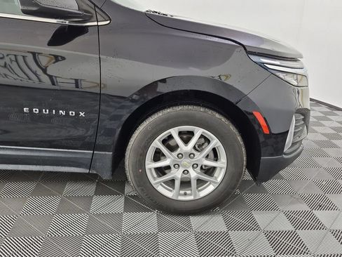Used 2024 Chevrolet Equinox LT FWD image 9