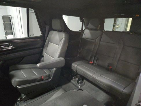 Used 2022 Chevrolet Tahoe Z71 w/ Z71 Off-Road Package image 16