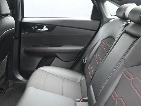 Used 2023 Kia Forte GT image 8