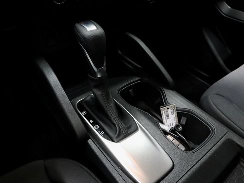 Used 2023 Nissan Frontier S RWD image 28