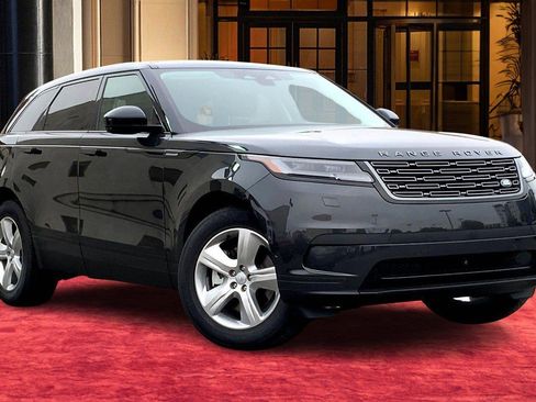 New 2025 Land Rover Range Rover Velar S AWD/4WD image 4