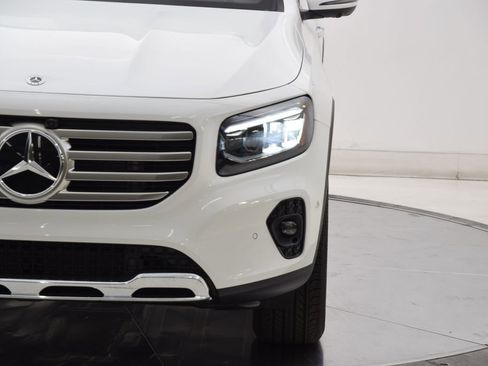 New 2026 Mercedes-Benz GLB 250 image 10