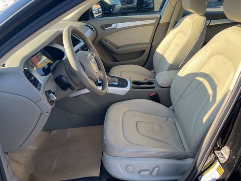 Used 2011 Audi A4 2.0T Premium image 11