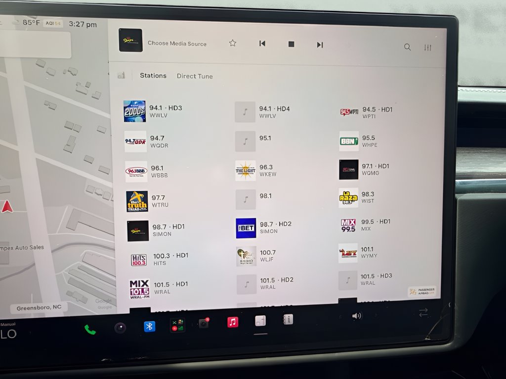 Used 2023 Tesla Model S AWD/4WD image 15