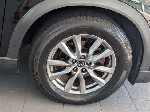 Used 2019 MAZDA CX-9 Touring w/ Touring Premium Package image 17