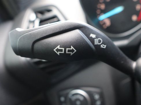 Used 2017 Ford Escape SE w/ Equipment Group 201A image 31