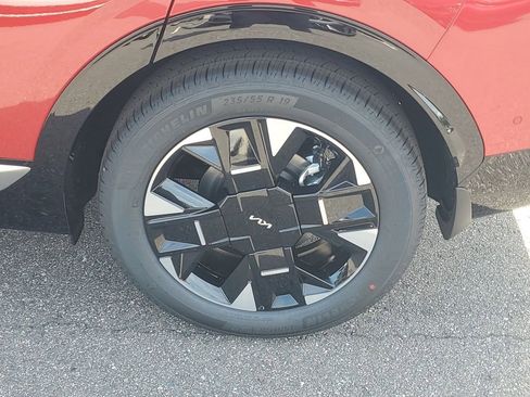 New 2026 Kia Sportage SX image 8