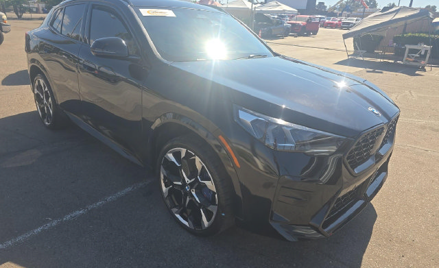 Used 2025 BMW X2 xDrive28i w/ Premium Package AWD/4WD image 2