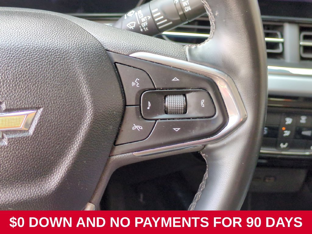 Used 2025 Chevrolet Trax LT w/ LT Convenience Package FWD image 21