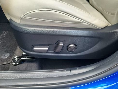 Certified 2023 Kia Seltos EX AWD/4WD image 16
