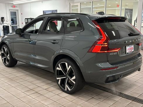 New 2026 Volvo XC60 B5 Ultra w/ Climate Package AWD/4WD image 7