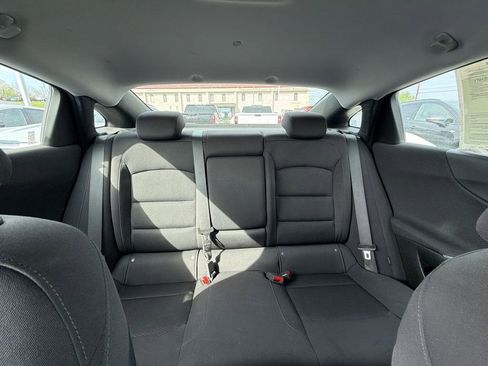 Used 2021 Chevrolet Malibu LT image 13