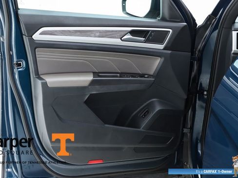 Used 2022 Volkswagen Atlas Cross Sport SE image 18