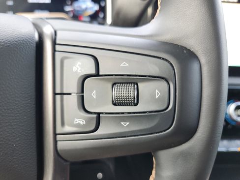 Used 2025 GMC Sierra 2500 AT4 w/ AT4 Premium Plus Package image 29