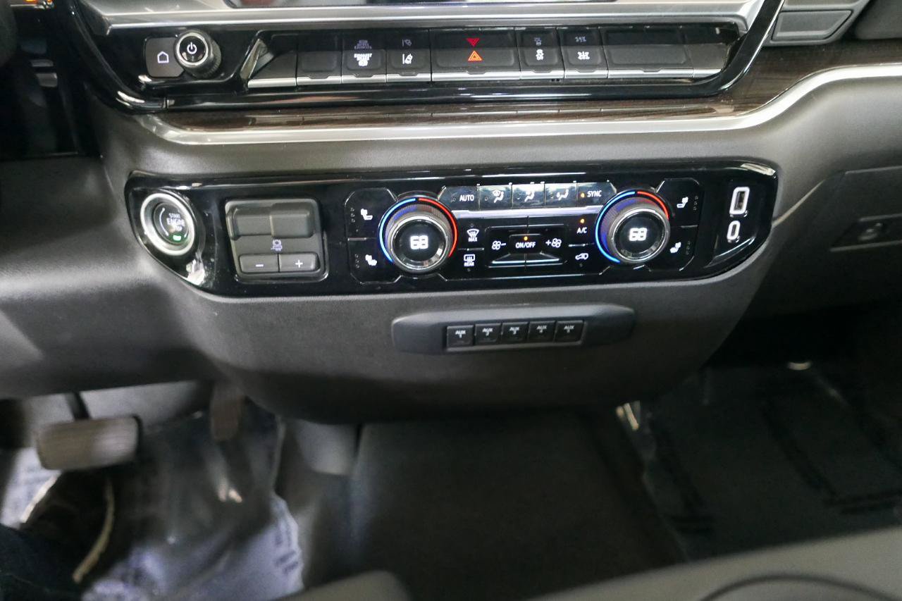 Used 2025 Chevrolet Silverado 3500 LT w/ Convenience Package AWD/4WD image 17