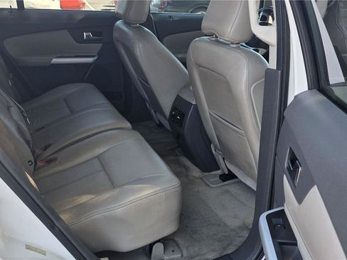 Used 2012 Ford Edge Limited FWD image 12