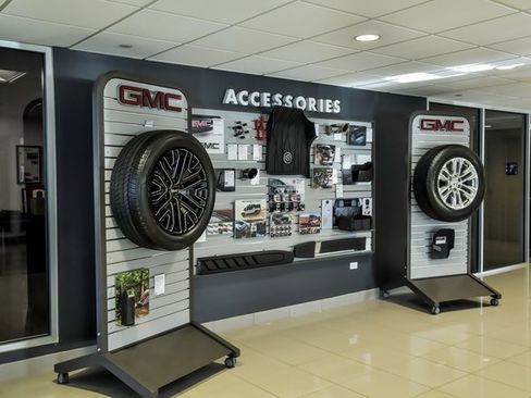 New 2025 GMC Hummer EV 2X w/ LPO, Sport Package image 25