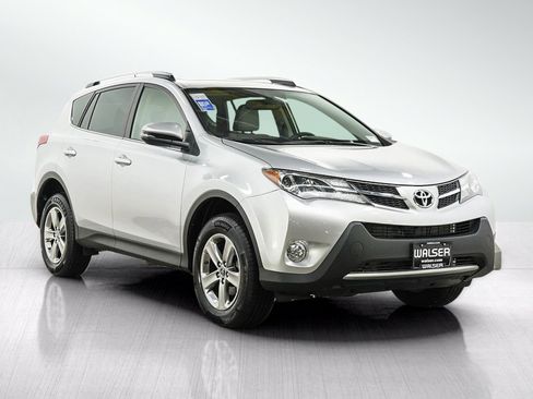 Used 2015 Toyota RAV4 XLE AWD/4WD image 7