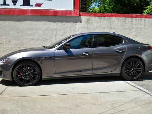 Used 2019 Maserati Ghibli RWD image 4