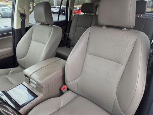 Used 2022 Lexus GX 460 Premium image 13