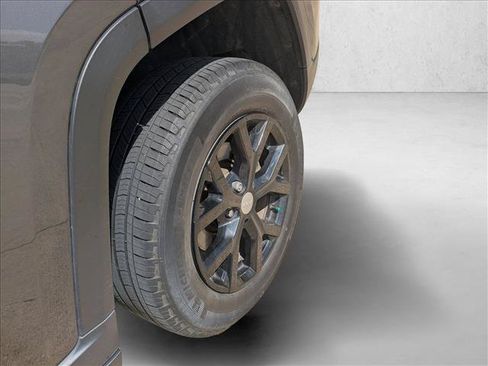 Certified 2023 Jeep Grand Cherokee Limited RWD image 21