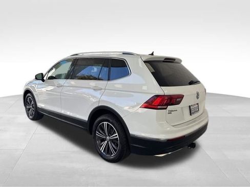 Used 2018 Volkswagen Tiguan SEL image 5
