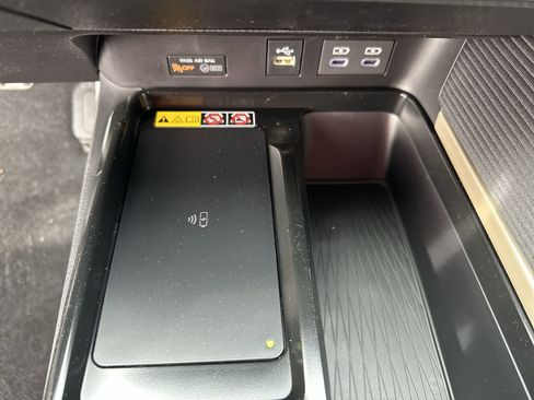 New 2026 Toyota Camry SE image 28