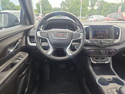 Used 2023 GMC Terrain SLE w/ Driver Convenience Package FWD image 14