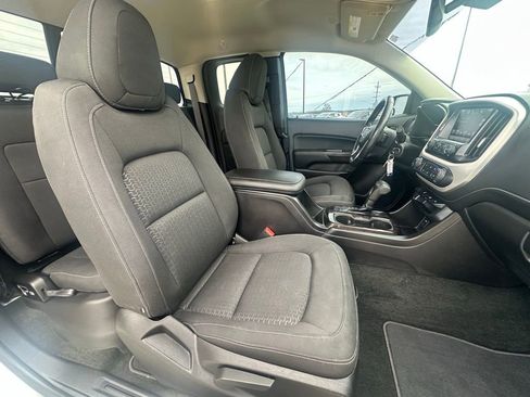 Used 2016 GMC Canyon SLE w/ SLE Convenience Package image 29