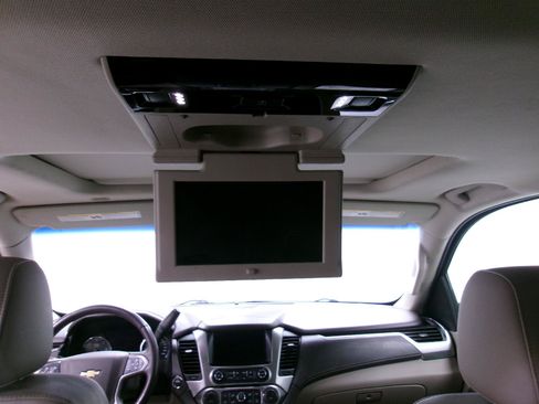 Used 2016 Chevrolet Tahoe LTZ AWD/4WD image 5