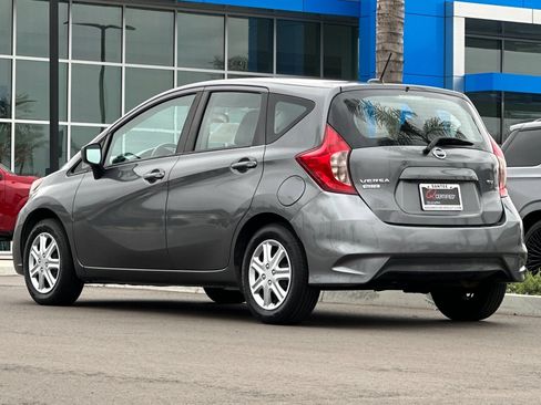 Used 2018 Nissan Versa Note SV FWD image 6
