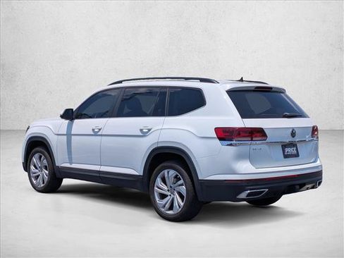 Used 2022 Volkswagen Atlas SE w/ Panoramic Sunroof Package FWD image 7