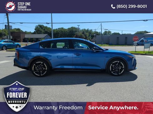 Used 2025 Kia K4 GT-Line w/ GT-Line Sunroof Package FWD image 8