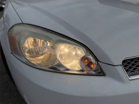 Used 2014 Chevrolet Impala Limited LS image 44