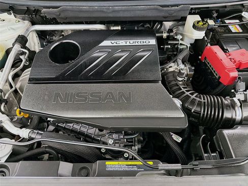 Used 2023 Nissan Rogue SV AWD/4WD image 28