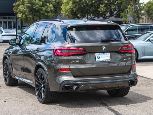 Used 2023 BMW X5 sDrive40i w/ M Sport Package RWD image 4