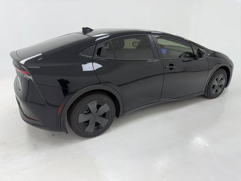 New 2026 Toyota Prius LE image 41
