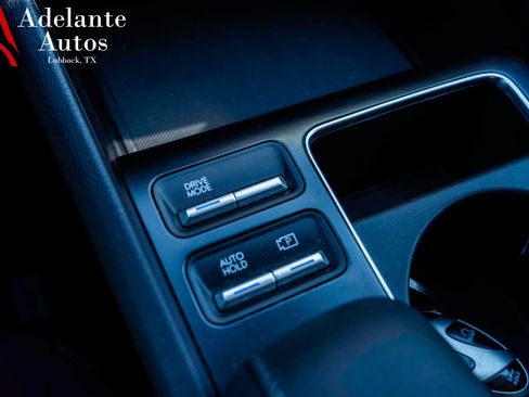 Used 2025 Hyundai Sonata SEL FWD image 17