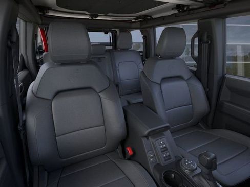 New 2025 Ford Bronco Badlands w/ Sasquatch Package AWD/4WD image 11