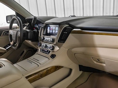 Used 2017 GMC Yukon Denali w/ Open Road Package image 12