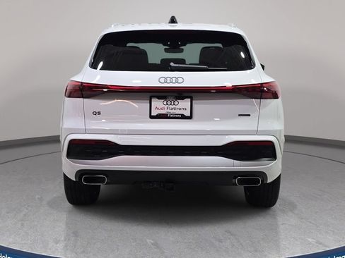 Used 2025 Audi Q5 Premium w/ Convenience Package AWD/4WD image 7