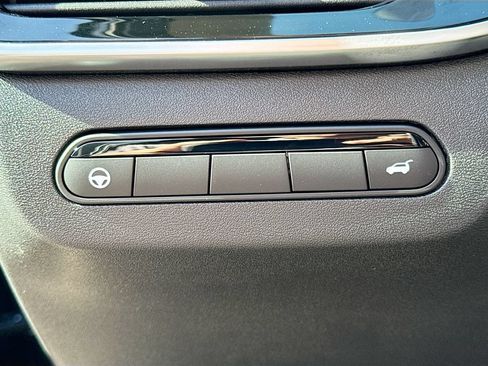 Used 2027 INFINITI QX60 Luxe w/ Cargo Package FWD image 11