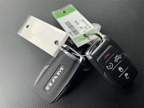 New 2026 RAM 1500 4x4 Crew Cab image 67
