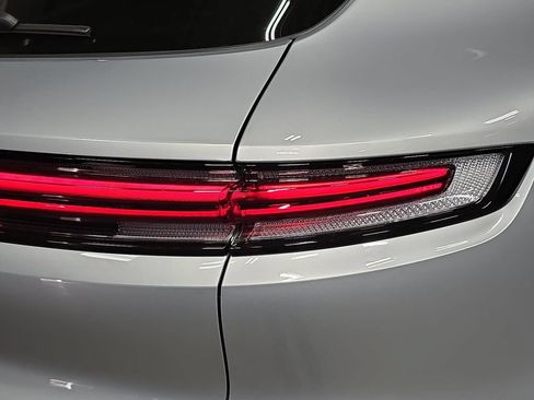 New 2026 Porsche Cayenne AWD/4WD image 30