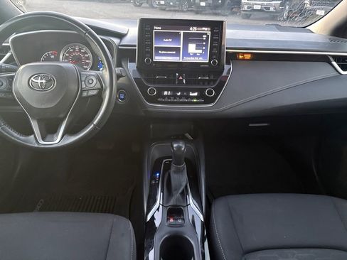Used 2021 Toyota Corolla SE image 15