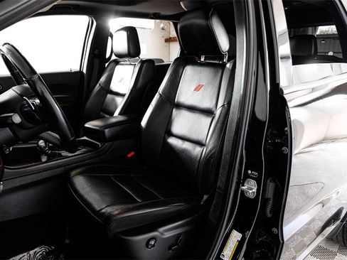 Used 2023 Dodge Durango R/T image 32