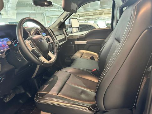 Used 2021 Ford F250 Lariat AWD/4WD image 5